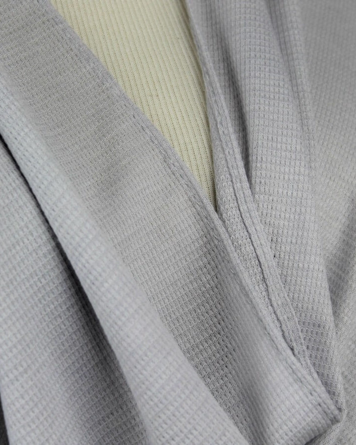 Kuwaiti Light Grey Waffle Print Hijab