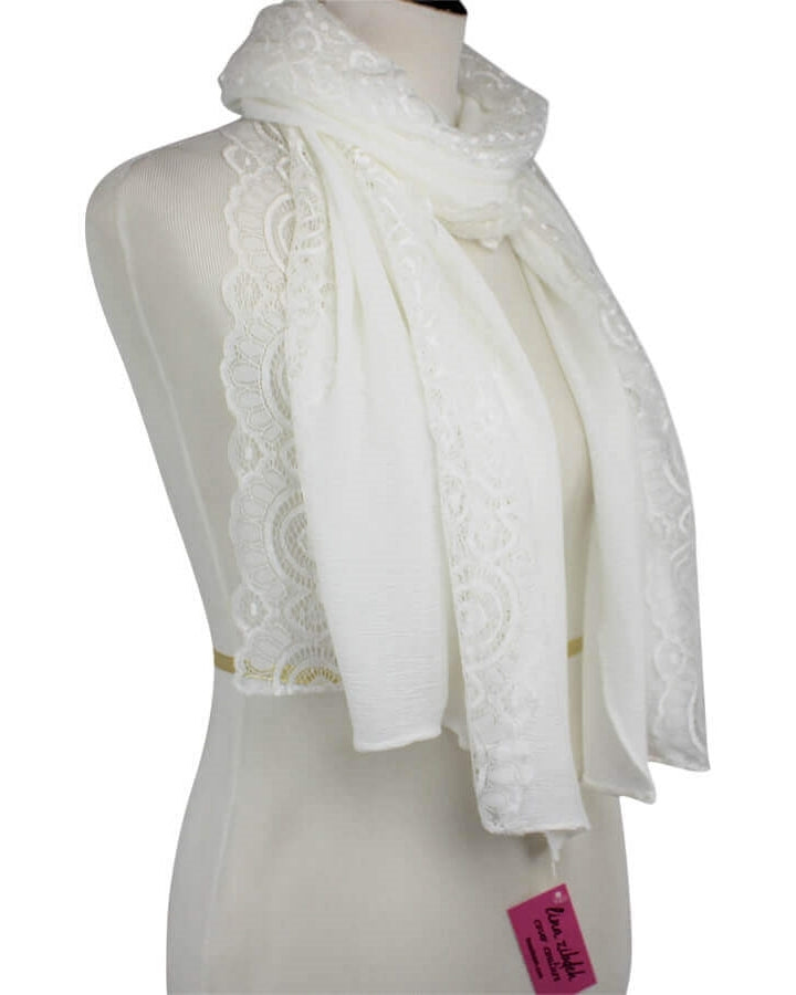 Elegance in Lace  Kuwaiti Hijab - Cream