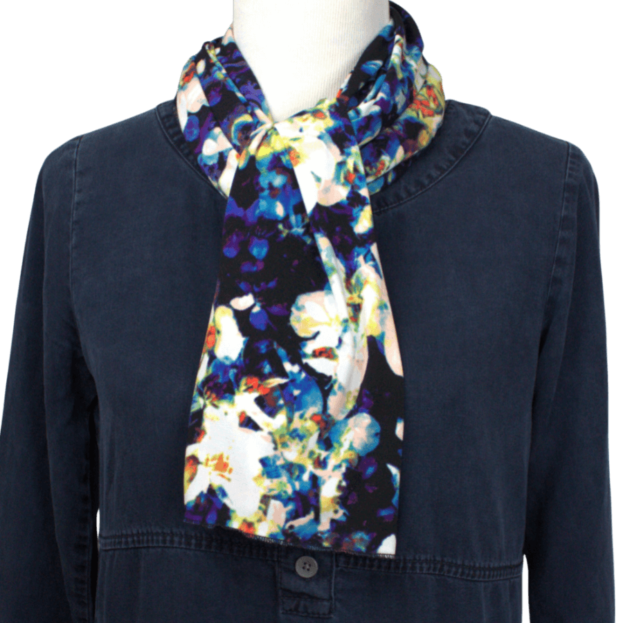 The "IT"  Patterned Jersey Hijab  - Soft & Cool "Zibde Feel" - NEW