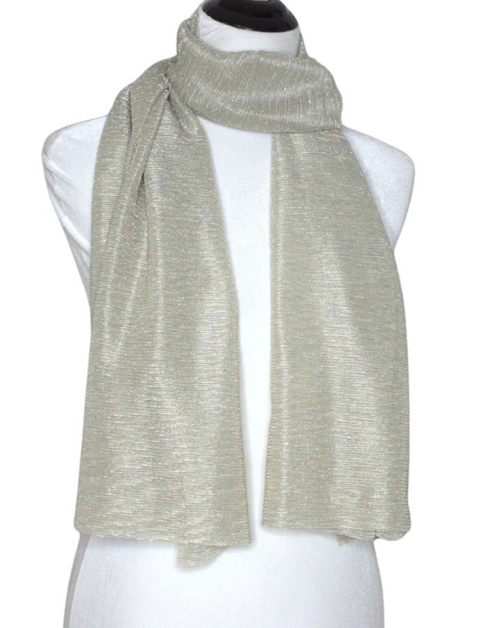 Simply Glamorous! Golden Hues with Tahini Undertone!