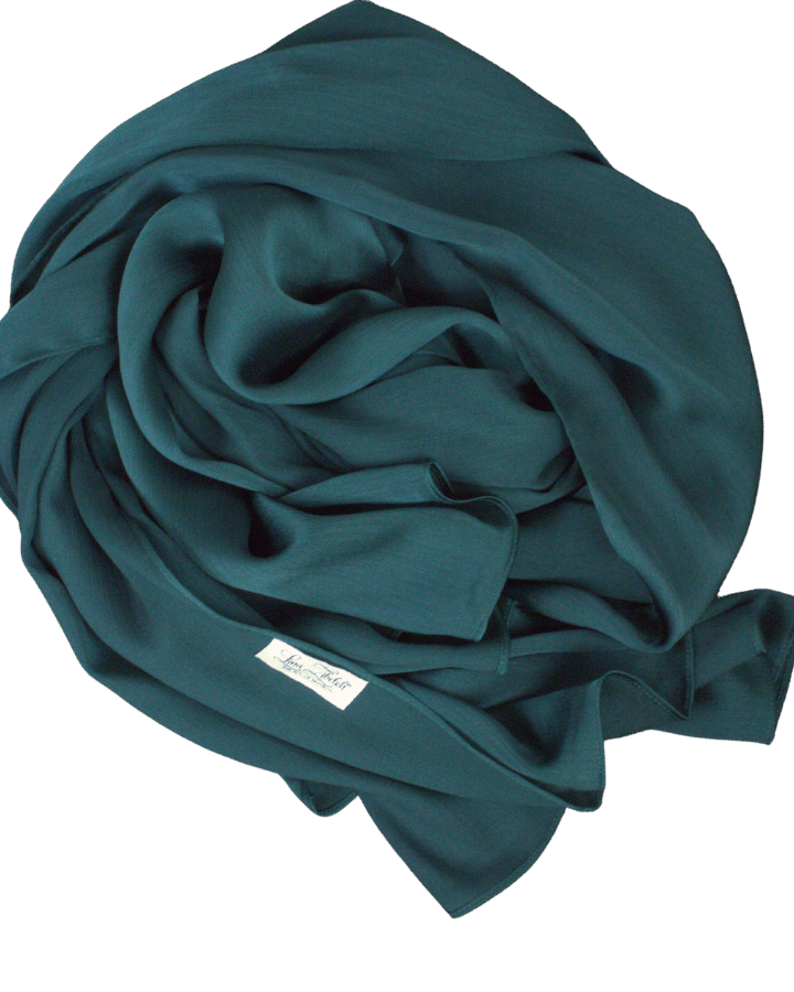 Dark green formal hijab scarf for fancy occasions | Emerald green satin hijab scarf muslim fashion | Lina Zibdeh