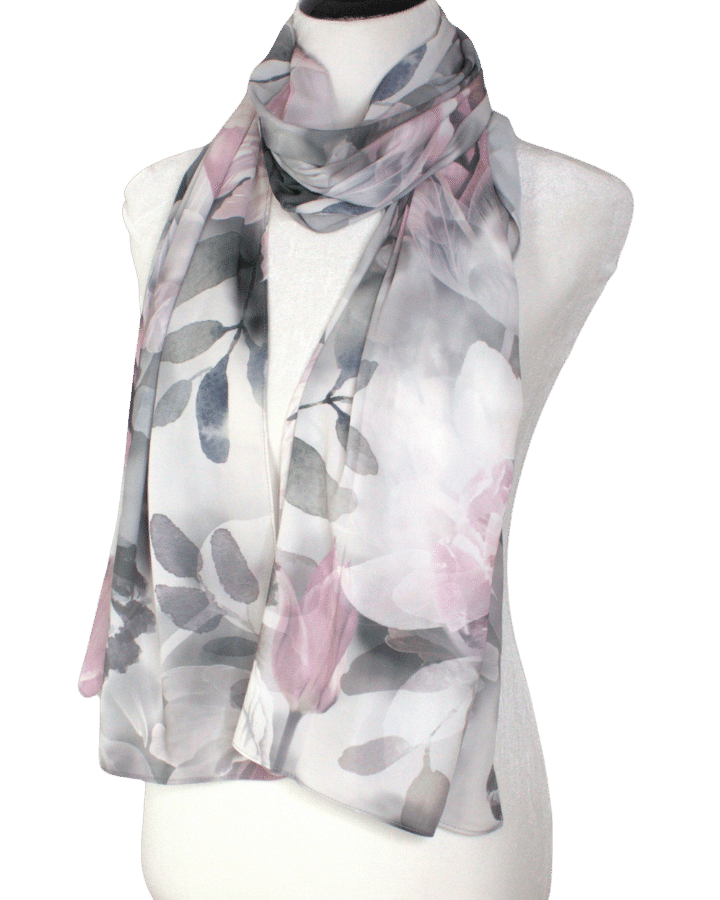 This elegant floral hijab is a staple for work and chic occasions | Lina Zibdeh