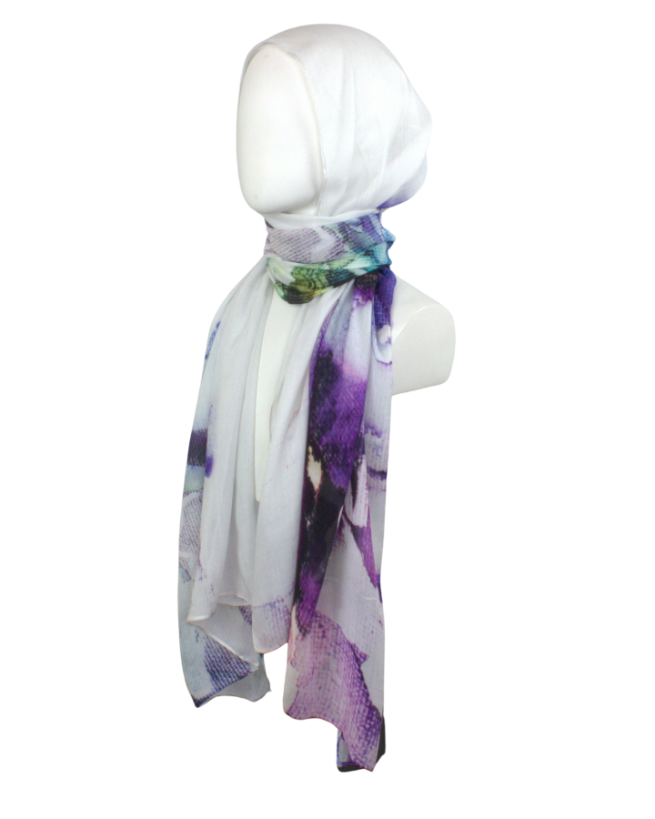 A lovely designer printed bamboo modal for everyday, non-slip, lightweight and ideal for the hot weather | Lina Zibdeh