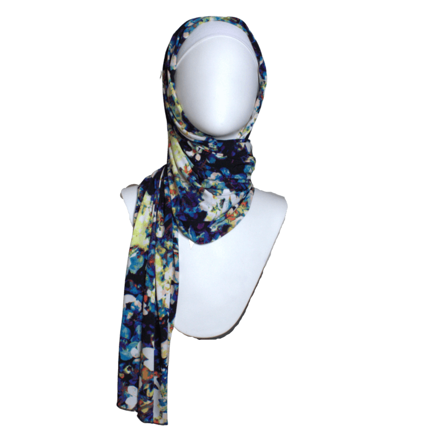 The "IT"  Patterned Jersey Hijab  - Soft & Cool "Zibde Feel" - NEW
