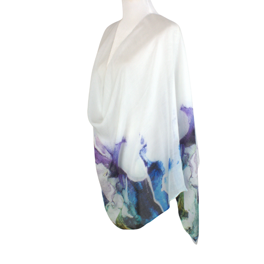 This printed bamboo modal is all about lightweight luxury and comfort, a perfect choice for the hijabi ladies who want non-slip airy hijabs | Lina Zibdeh
