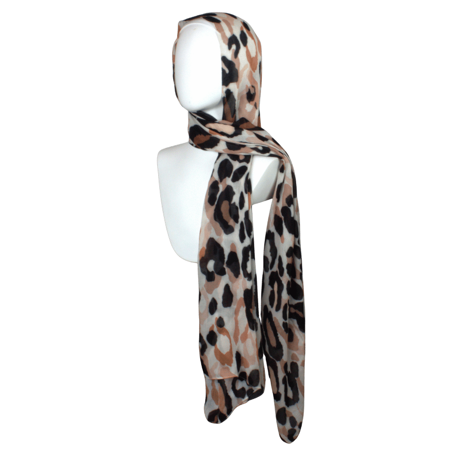 Work-Appropriate Leopard Printed Bamboo Modal Hijab, non-slip, high end 100% bamboo fabric ideal for all weather especially warm climates and menopause | Lina Zibdeh